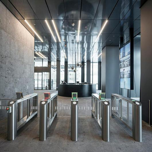 Supplier access-gate scene; not a MOKOM installation or a confirmed sale model
